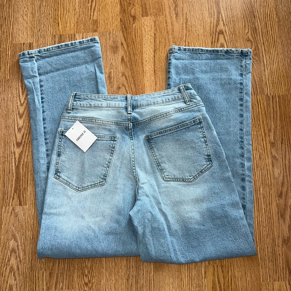 Heart Cut Out Jeans - Picture 6 of 6